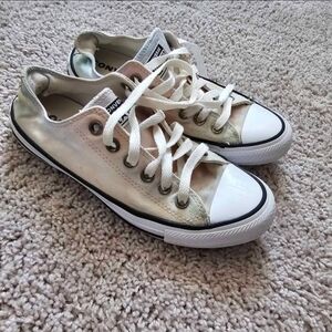 Converse Tie-dye Sneakers